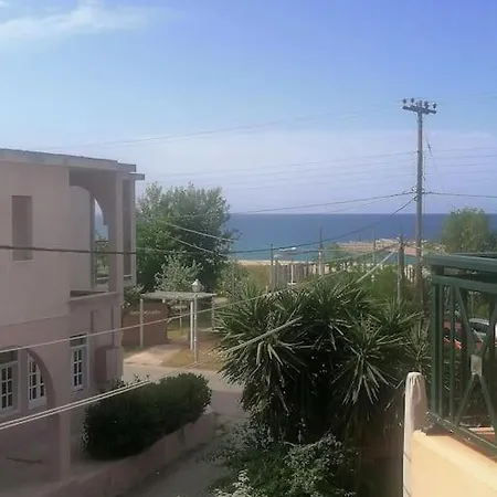 Irini&stefanos Toroni, Greece דירה